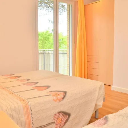 Villa Lovely Peaceful Near The Beach-beahost