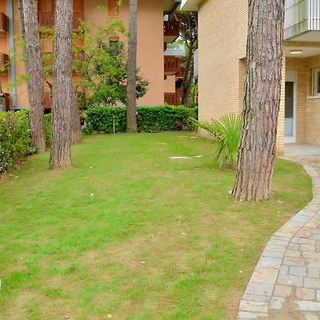 Lovely Peaceful Near The Beach-beahost Villa Bibione