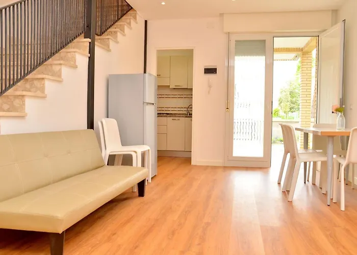 Villa Lovely Peaceful Near The Beach-beahost Bibione